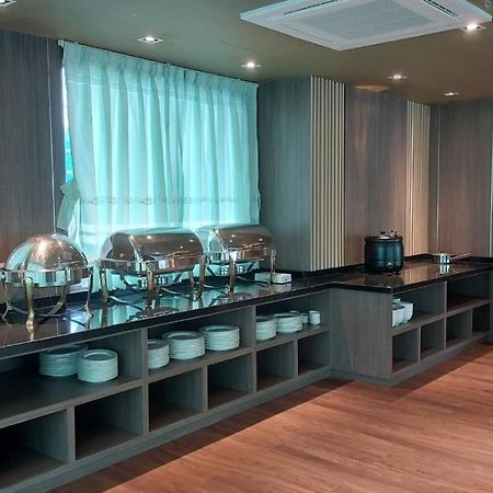 Hotel Grand Galaxy Rangun Kültér fotó